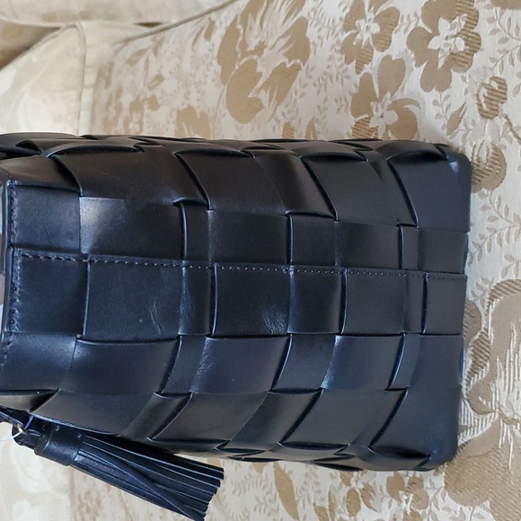 MICHAEL  Michael Kors Vivian Leather Tote NWT - Picture 5 of 17